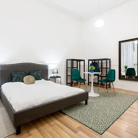 Andrassy Avenue Alloggio in famiglia Budapest